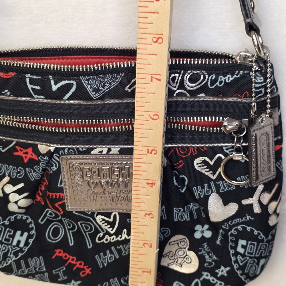Coach Poppy limited edition Luxe metallic graffiti glam hearts crossbody bag - Picture 12 of 14